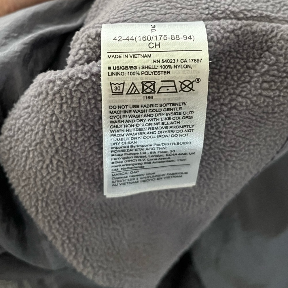 Gap Gray Pullover Jacket - image 7